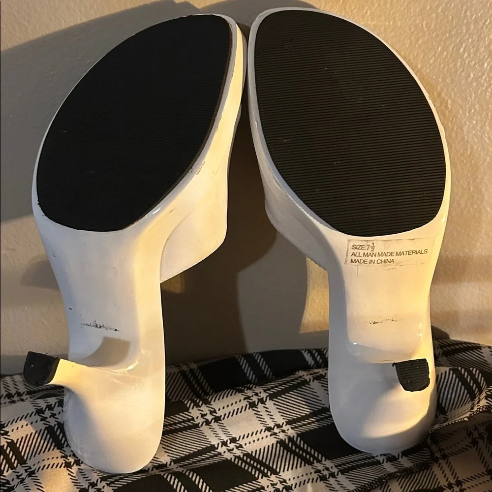 Windsor Stiletto buckle Mules - Picture 11 of 12